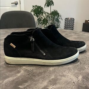 ECCO Women’s Side Zip